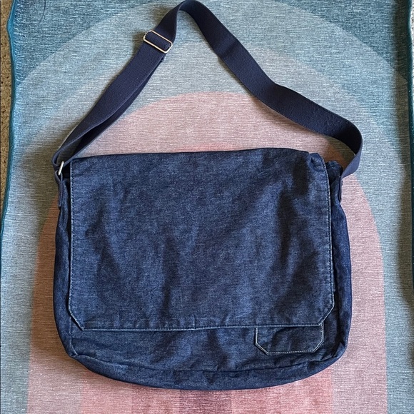 Gap Vintage Denim Lap Top Messenger Bag - Picture 1 of 8